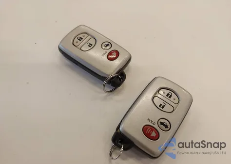 2007 Toyota Camry Hybrid z USA, uszkodzony, nr VIN JTNBB46K873039409